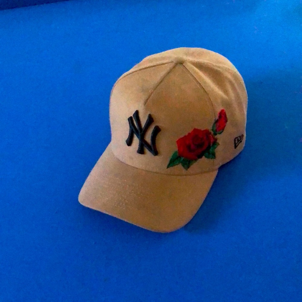 Normal hat and adjustable